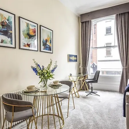 Rowntree One - Stunning Apartment- Grade Ii Listed *